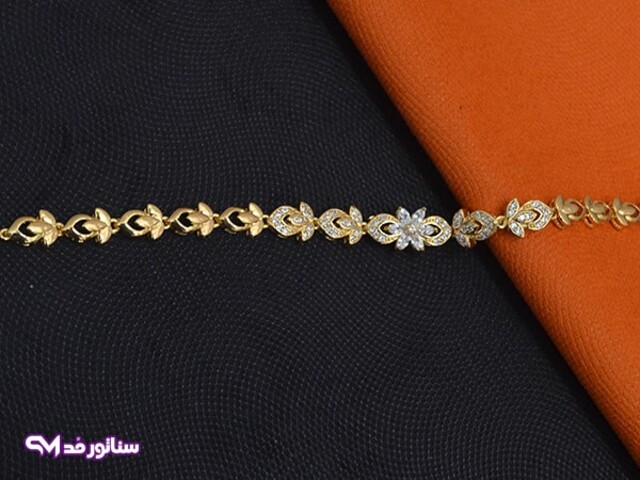 دستبند استیل زنانه طلایی DZ1008