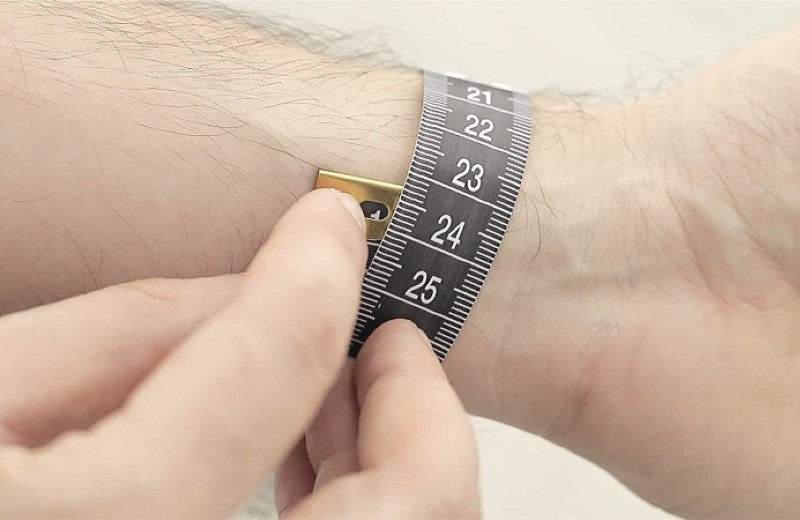 تعیین سایز دستبند