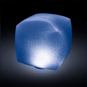 چراغ LED روی آب مکعب اینتکس 28694