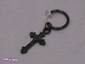 گوشواره مردانه فیک صلیب مشکی G5141