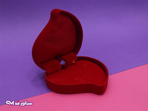 جعبه جواهرات قلب قرمز B8040