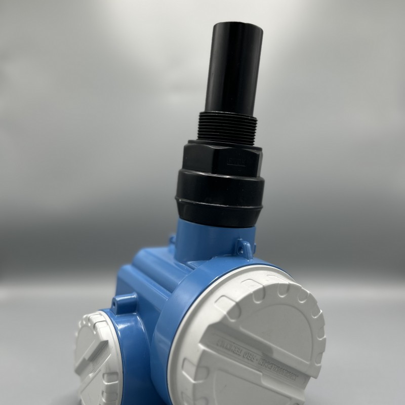 سنسور سطح‌سنج آلتراسونیک ضد انفجار – ۵ متر – مناسب مخازن