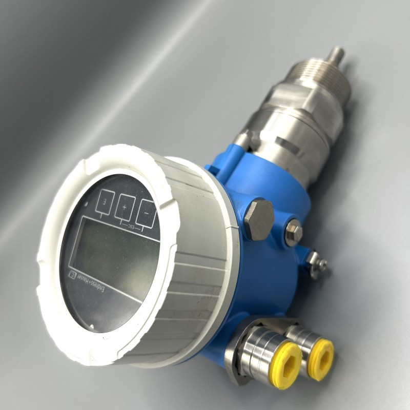 سطح سنج راداری گاید دار FMP54 اندازه گیری دقیق سطح مایعات با تکنولوژی رادار