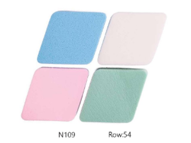 اسفنج آرایشی مدل لوزی بسته 4 عددی کد 1023