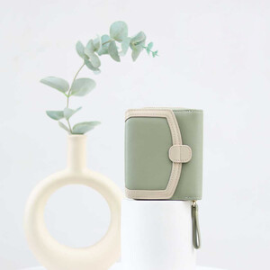 خرید کیف پول زنانه سبز تاشو تائومیک‌میک