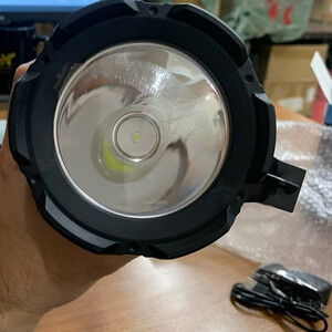 خرید چراغ قوه کمپینگ شارژری و پاوربانک ضدآب اسمایلینگ شارک