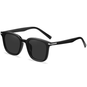 عینک یووی پولاریزه کارن بازار