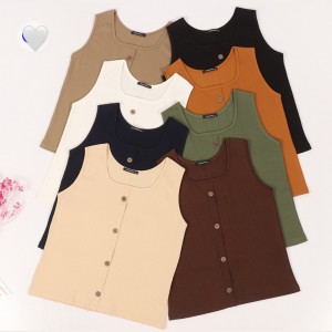 تاپ یقه خشتی دکمه چوبی