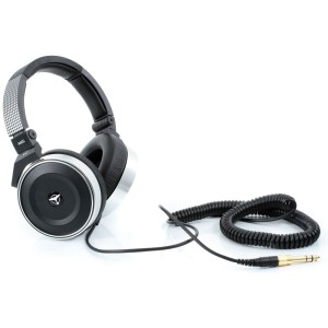 AKG       k167 TIESTO