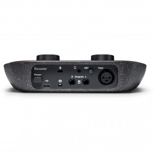 Focusrite     Vocaster One Studio