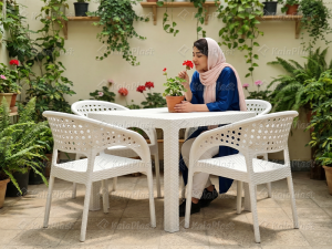ست میز و صندلی 4 نفره پلاستیکی حصیری ناصر مدل 323-993  (پالرمو)