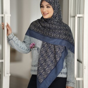 روسری سی اسکارف طرح بینهایت