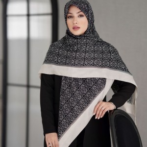 روسری سی اسکارف پاییزه طرح بینهایت
