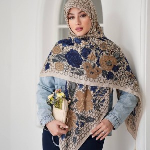 روسری سی اسکارف طرح فرگاما