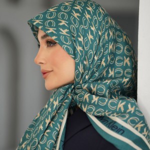 روسری سی اسکارف طرح کلوین کلاین
