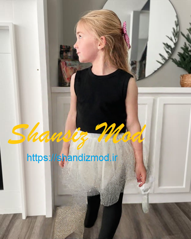 کراپ‌ تاپ  دخترانه ساده یقه گرد رنگ مشکی