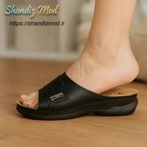 دمپایی زنانه طرح بغل مارک دار کد 03   رنگ مشکی