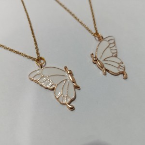 گردنبند طرح دو تکه پروانه عشق ابدی