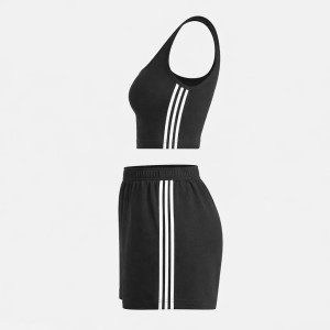 ست تاپ و شلوارک ورزشی زنانه طرح آدیداس سه نوار کد 7106609