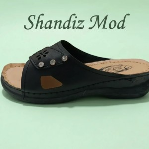 دمپایی زنانه مدل سه نگین الماس کد 7117678