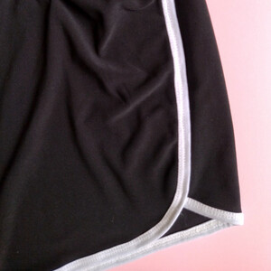 ست تاپ و شلوارک دخترانه مدل قهرمانی کد 7146264