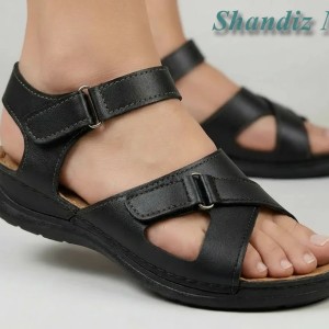 صندل زنانه مدل چسبی رنگ مشکی کد 09