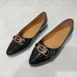 کالج مجلسی زنانه مدل مارک طلایی کد 7205114