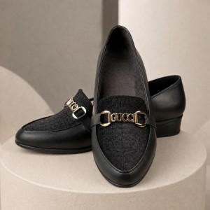 کفش کالج زنانه رویه مخمل دار طرح Gucci  کد: 7512695