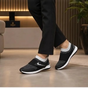 کفش راحتی و جورابی زنانه طرح نایک چسبی کد D-7824195 در سه رنگ متنوع