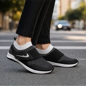 کفش راحتی و جورابی زنانه طرح نایک چسبی کد D-7824195 در سه رنگ متنوع