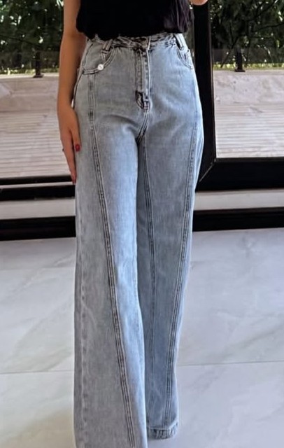 شلوار جین روشن