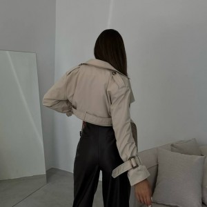 ترنچ کت کرم
