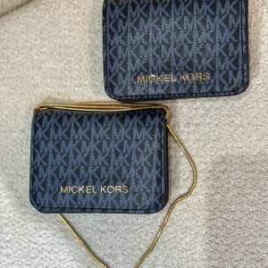 کیف کارت مایکل کورس
