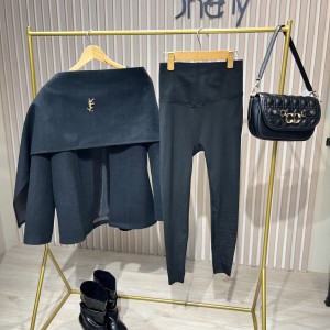 پانچ مشکی ysl