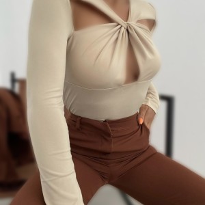 بلوز جلو باز