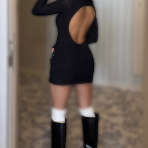 پیراهن مشکی پشت باز