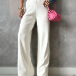 شلوار بافت کرم