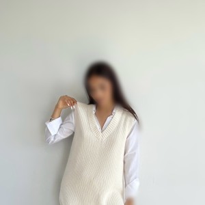 ژیله کرم یقه باز