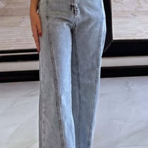 شلوار جین روشن