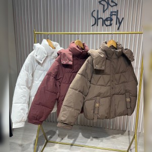 کاپشن میو میو