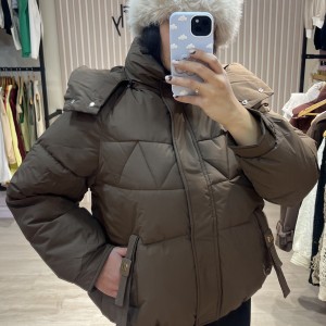 کاپشن میو میو