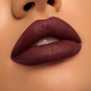 رژ لب STARLIGHT VELVET LIPSTICK -WINE & DINE شیگلم SHEGLAM