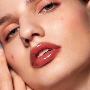 براق کننده لب GLAZE DAZE LIP GLOSS -JAMMY شیگلم SHEGLAM