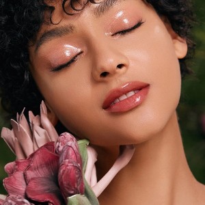 برق لب SPRING IT ON GLOW GLOSS-VIPEACH شیگلم SHEGLAM