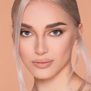 کرم پودر مخصوص پوست  رنگ  SHELL شیگلم SHEGLAM COMPLEXION PRO با پوشش مات و ماندگاری طولانی‌