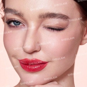 برق لب POUT PILLOW CUSHION رنگ‏ BEAUTY SLEEP شیگلم SHEGLAM