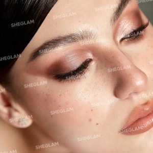 پالت سایه چشم JAZY JIGSAW رنگ  HUED IN NUDE شیگلم SHEGLAM