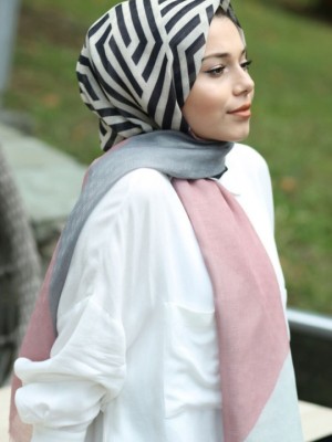 شال طوسی صورتی