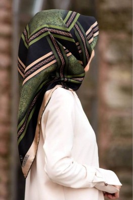 روسری ابریشمی مشکی یشمی کد 3802010