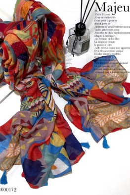 شال نخی منگوله دار قرمز کد 3840023